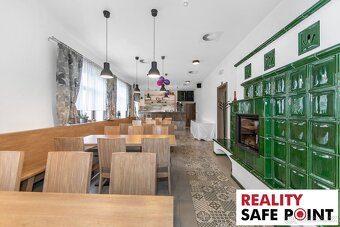 Prodej hotelu - Dobřany, ev.č. 00617 - 3