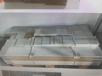Plovouci podlaha-šedá barva 2x30m2 - 3