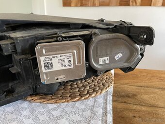 Levé full led matrix světlo passat b8 - 3