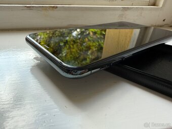 iPhone 11 Pro Max 64gb - 3