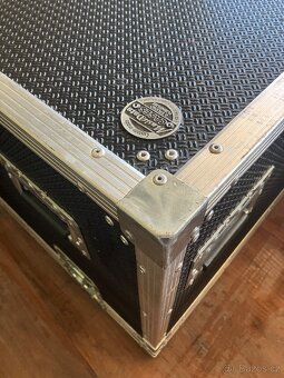 Music case - 3