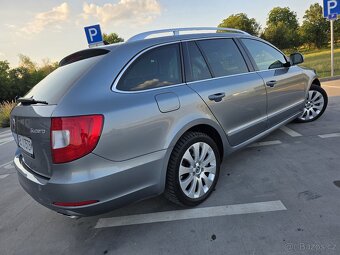 Škoda Superb Combi 3.6 FSI V6 4x4 Elegance DSG, FULL - 3