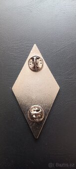 Velký odznak ČSLA s miniaturou . 4 výsadkový prapor "ZU" - 3