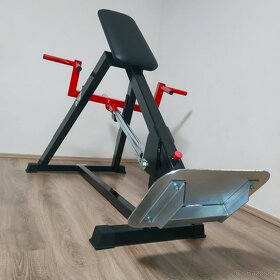 Posilovací stroj na záda T bar s oporou - 3