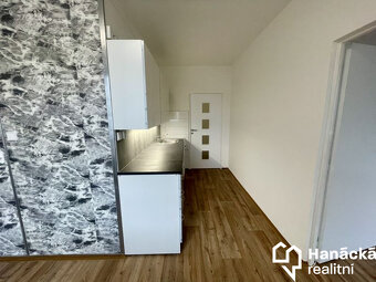 Pronájem, Byt 3+1, 70m2, Višňovce, Hulín - 3
