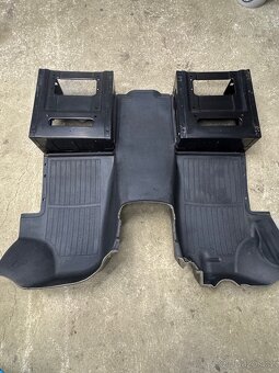 Podlaha a podstavce Vito/Viano W639 - 3