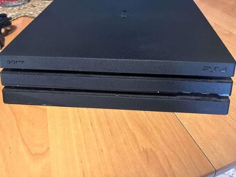 Prodávám PS4 pro - 3