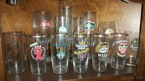 Sklenice Korbele 70.léta+, pivní tácky - 3