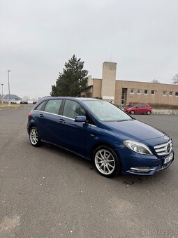 MB class B 1.8 cdi 2012 - 3