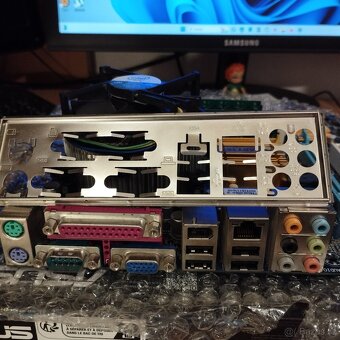 GIGABYTE GA-G31MF-S2-PRODÁNO - 3