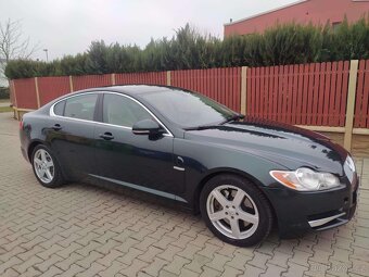 Jaguar XF 3.0D 177kW Luxory - 3