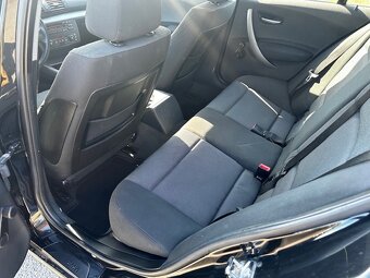 BMW 118i, r.2006, automat, klimatizace, platná STK - 3