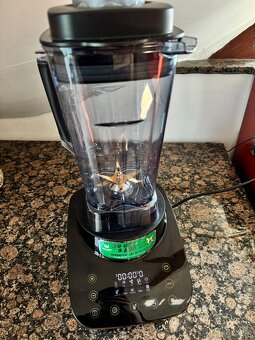 Stolní mixér ETA Vital Blend 1100 90010 černý/bílý - 3