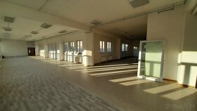Pronájem obchodní a skladového prostoru od 20-500 m² - 3