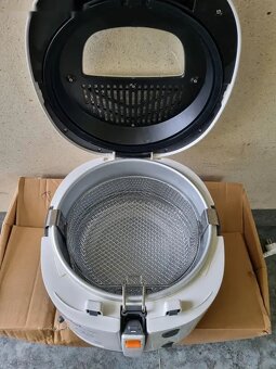Fritéza Tefal Filtra One FF162131 bílá - 3