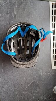 Přilba na kolo chlapecká modrá, vel. S/M 50-54 cm - 3