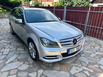 Mercedes-Benz Třídy C,  200 CDI 7-GTRONIC Bi-Xenony - 3