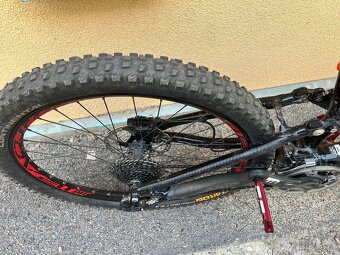 Celoodpružený Specialized Enduro Expert mtb - 3