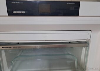 Mrazák 8 šup. Liebherr NoFrost SmartDevice. - 3
