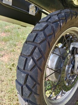 Suzuki DR Big 800 - 3