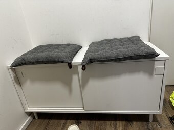 Předsíňová šatní skříň + botník - 3
