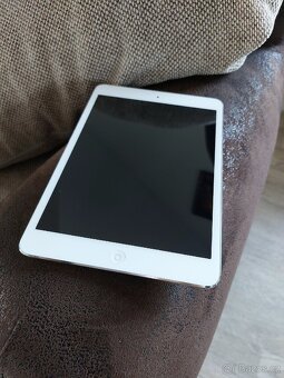 Apple mini Ipad - 3