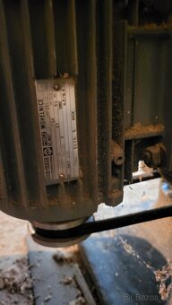 Prodám stolní frézu - 3