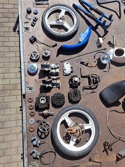 Manet Korado na náhradní díly - 3