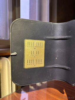 Laboratorní váha - 3