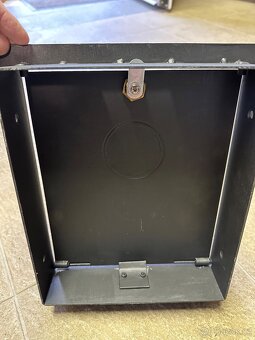 Poštovní schránka - 3