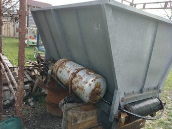 Sypač na Multicar M25 - 3