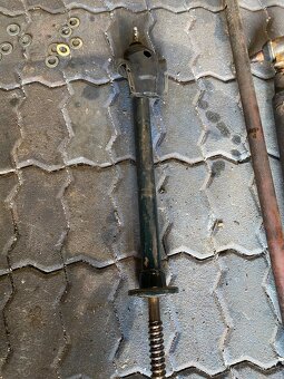 Servo posilovač řízení Zetor - 3