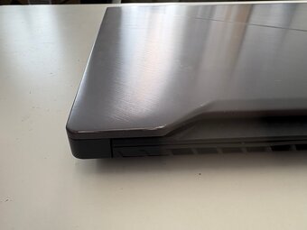 Herní ASUS ROG Strix GL703, i7, 32GB RAM, 3TB - 3