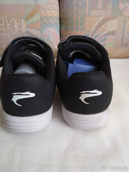 DĚTSKÉ ČERNÉ BOTASKY VICTORY VEL.31 - 3