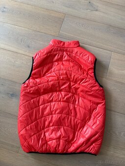 Chlapecká prošívaná vesta Reserved - 3