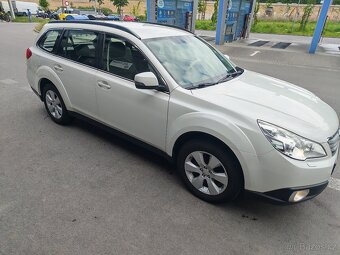 Subaru Outback 2.5 - 3