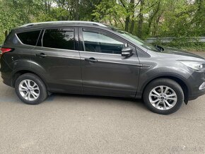 Ford Kuga 1,5 EcoBoost Titanium - 3