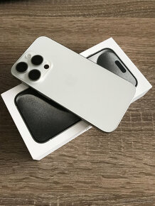 APPLE iPhone 15 Pro 256GB White Titanium - 3