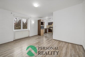Pronájem byty 1+kk, 30 m2 - Chvaletice, ev.č. 02259 - 3