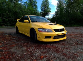 Mitsubishi Lancer EVO VII - 3