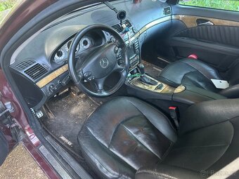 Prodám na náhradní díly Mercedes w211 - 3