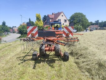 Shrnovač píce Claas KUHN GA 6632 Masterdrive - 3