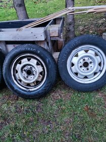 Daruji originál disky Audi 80,100 + zimní pneu - 3