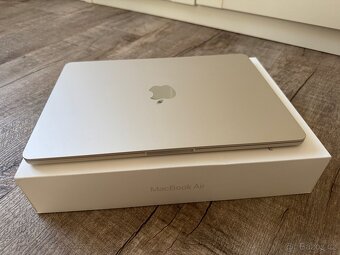 Macbook air M2 8gb/256gb zaruka 10/25 - 3