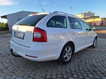 Octavia 2 facelift, DSG, VÝBAVA, NOVÁ STK - 3