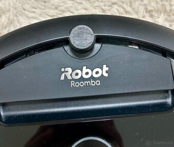 Robotický vysavač iRobot Roomba i7 / černá - 3