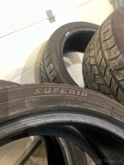 Pneu 225/40/18 - 3