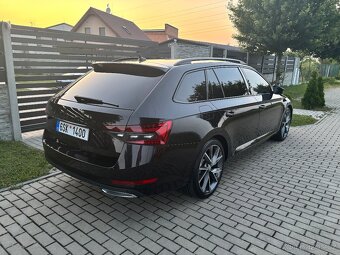 Škoda Superb Sportline 4x4 - 3