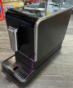 Plnoautomatický kávovar Tchibo Esperto Caffé - 3