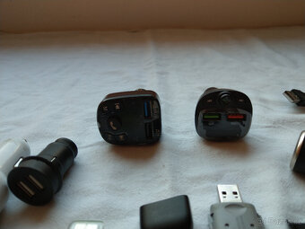 Prodám zbytky elektra - redukce, nabíječky, adaptéry - 3